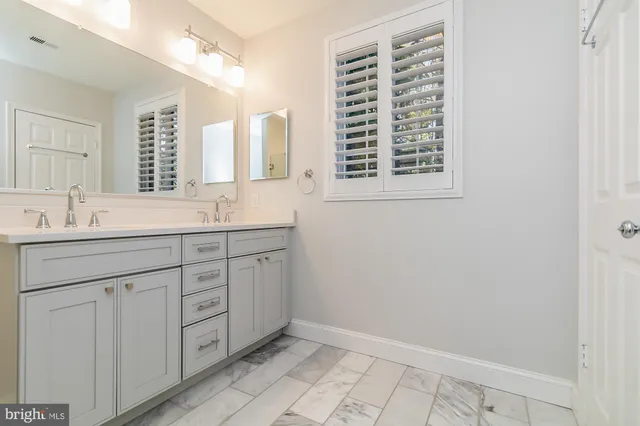 $2,600 | 400 Kilree Road, Unit 302, Lutherville-Timonium, MD 21093