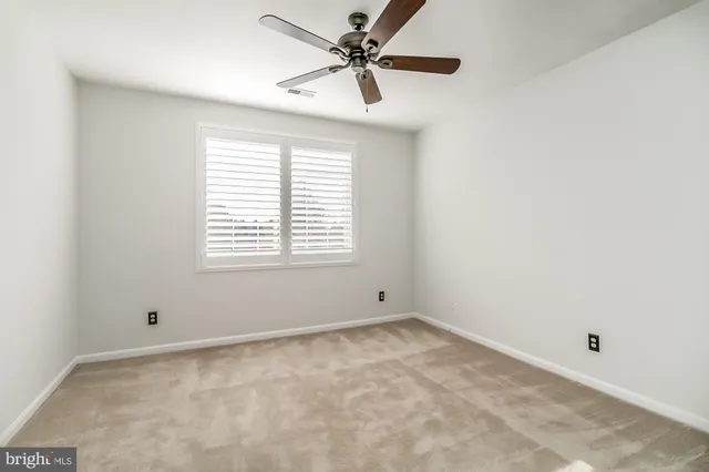 $2,600 | 400 Kilree Road, Unit 302, Lutherville-Timonium, MD 21093