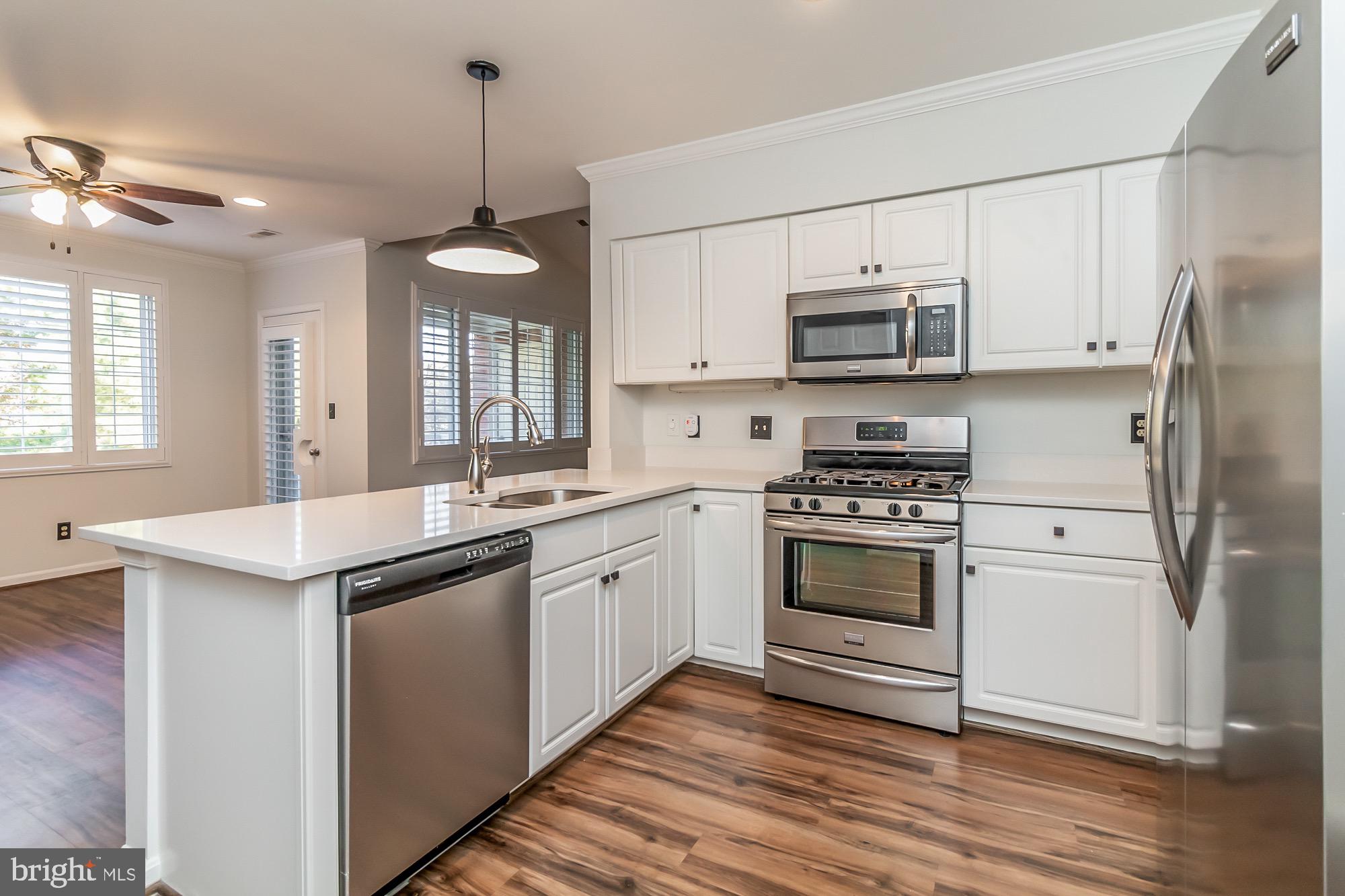 400 Kilree Road, Unit 302 Lutherville-Timonium, MD 21093 - Photo 5 of 23 Kitchen Stainless appliances