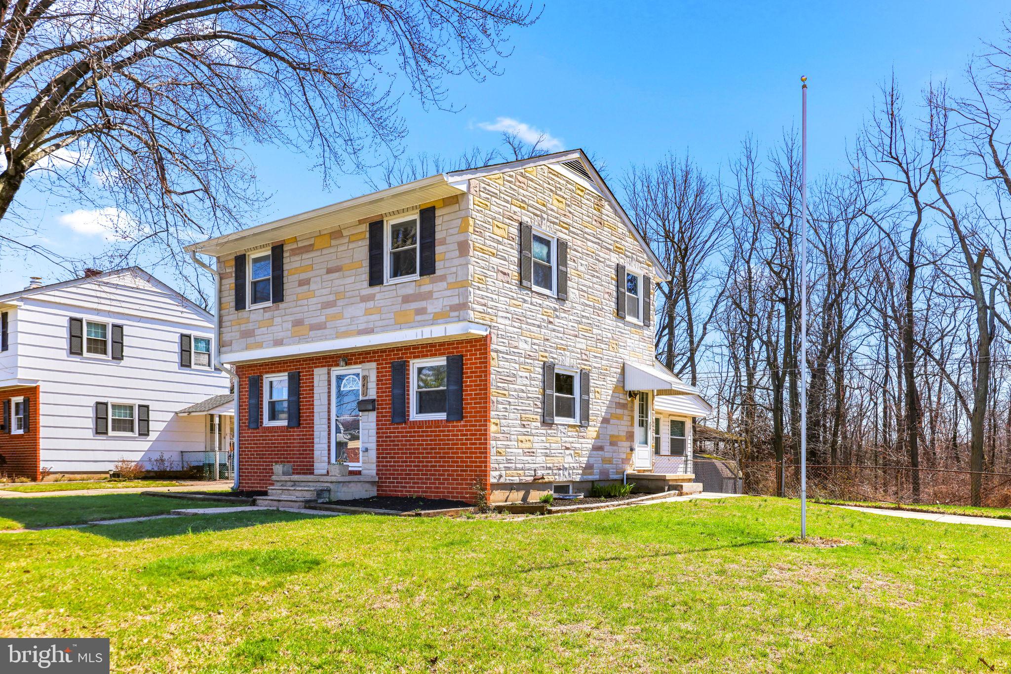 Welcome to 941 Homberg Avenue!