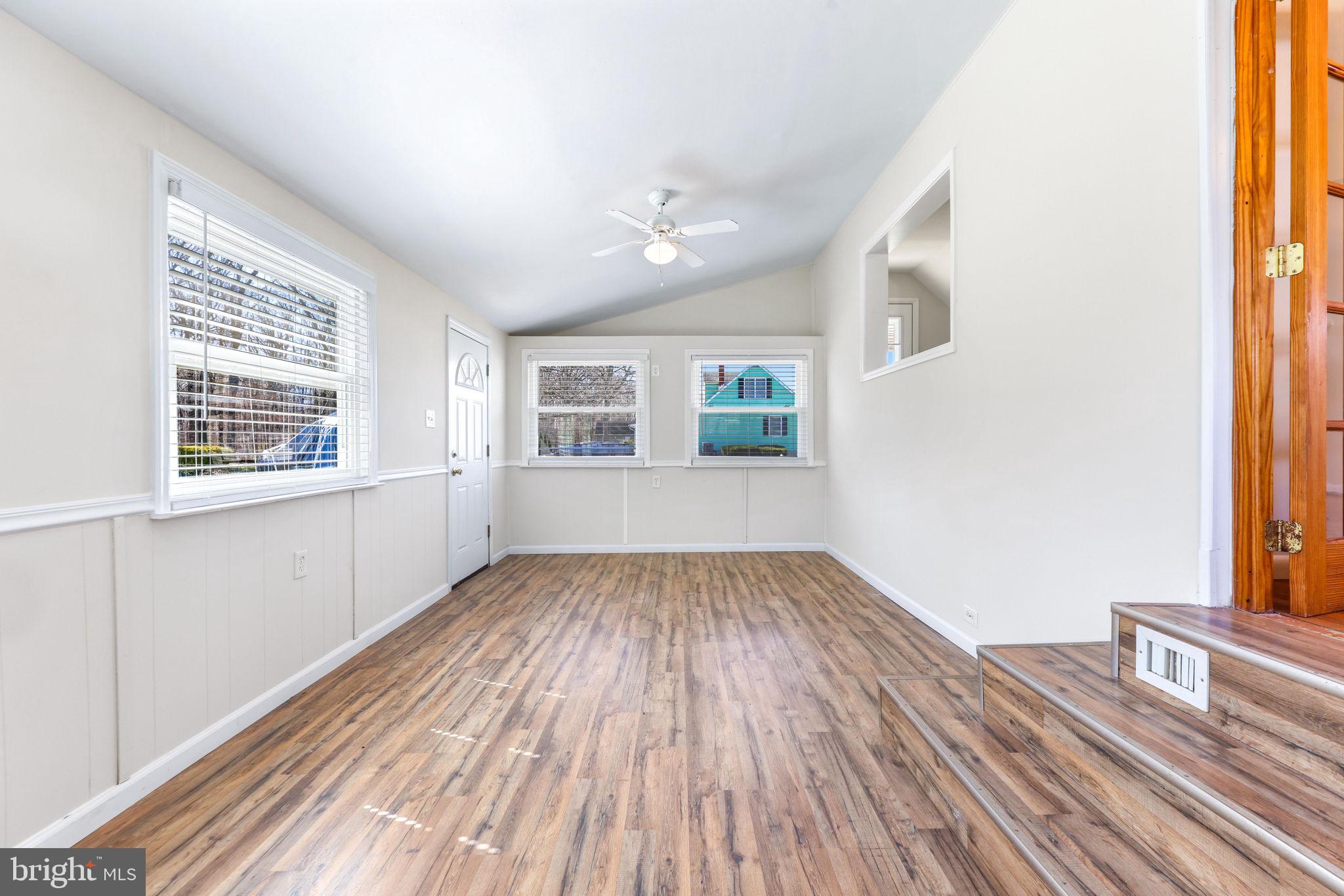 941 Homberg Avenue Baltimore, MD 21221 - Photo 12 of 34 Bonus family/multipurpose room