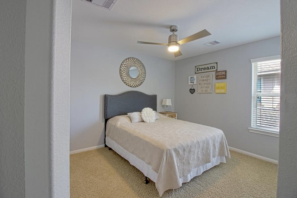 99 Sagamore Ridge Place Spring, TX 77389 - Photo 23 of 27 Another view of Bedroom 3