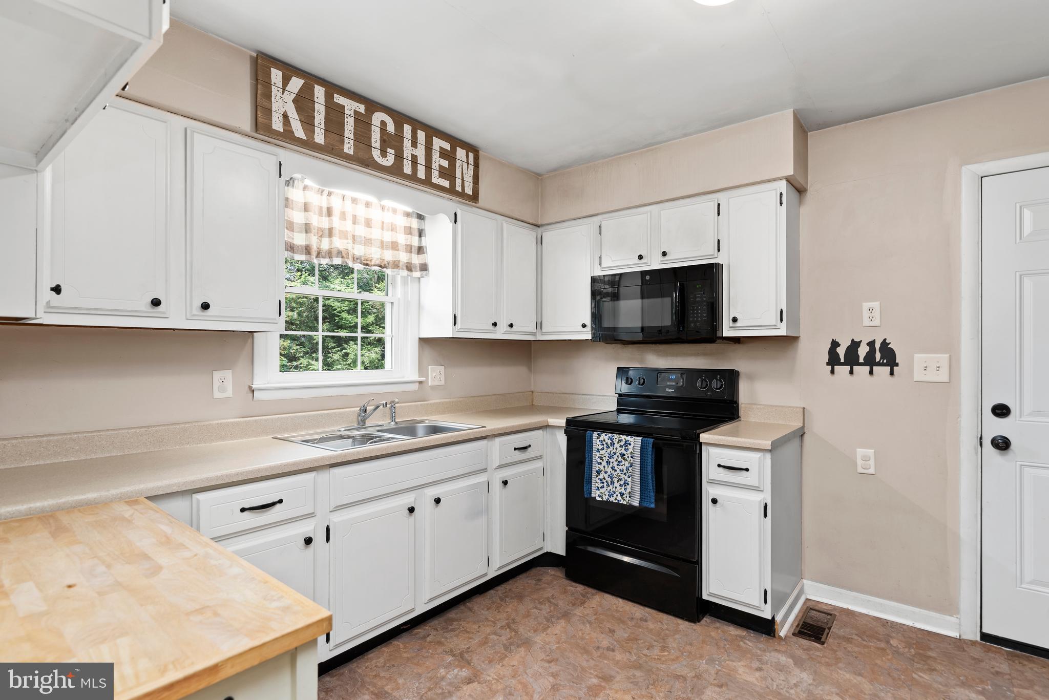 20 Hickorytown Road Carlisle, PA 17015 - Photo 12 of 24 Gallery Image 12