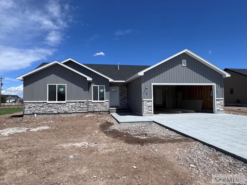 44 North Currant Lane Rigby, ID 83442 - Photo 1 of 33 Main View