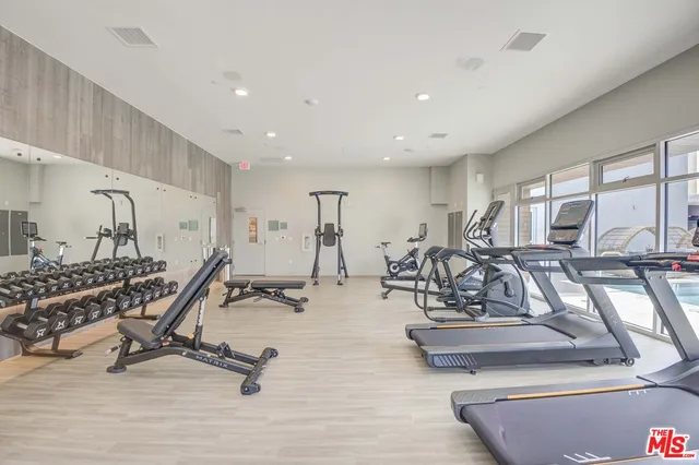 $3,015 | 160 South Ventura Avenue, Unit 160509, Ventura, CA 93001