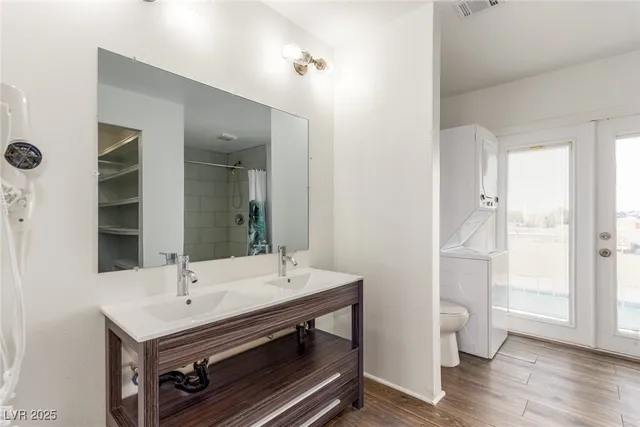 $2,195 | 505 Vincent Way, Las Vegas, NV 89145