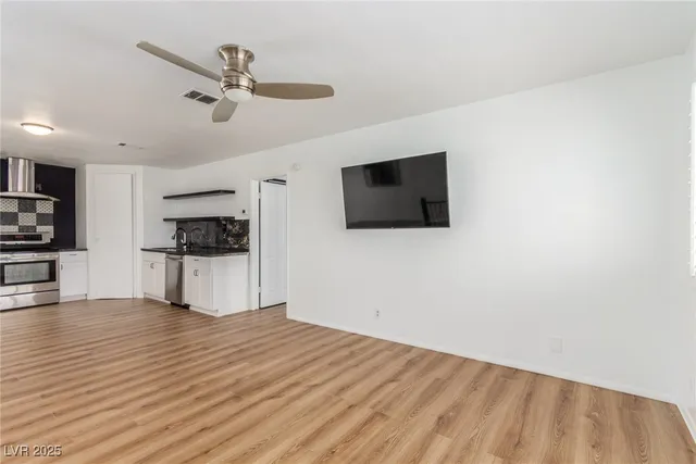 $2,195 | 505 Vincent Way, Las Vegas, NV 89145