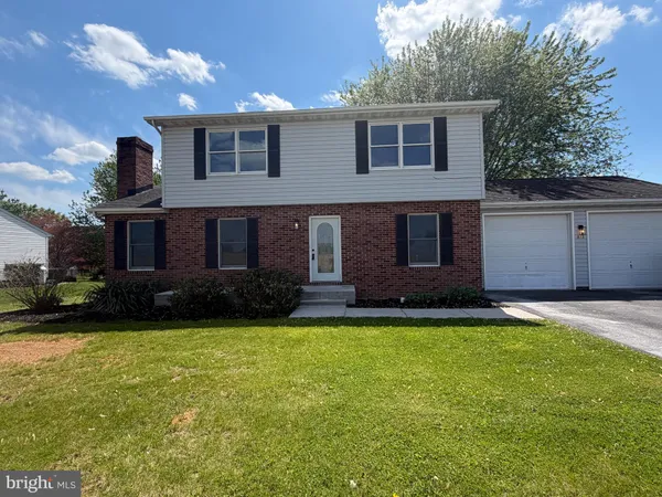 $399,900 | 515 Basehoar School Road, Littlestown, PA 17340