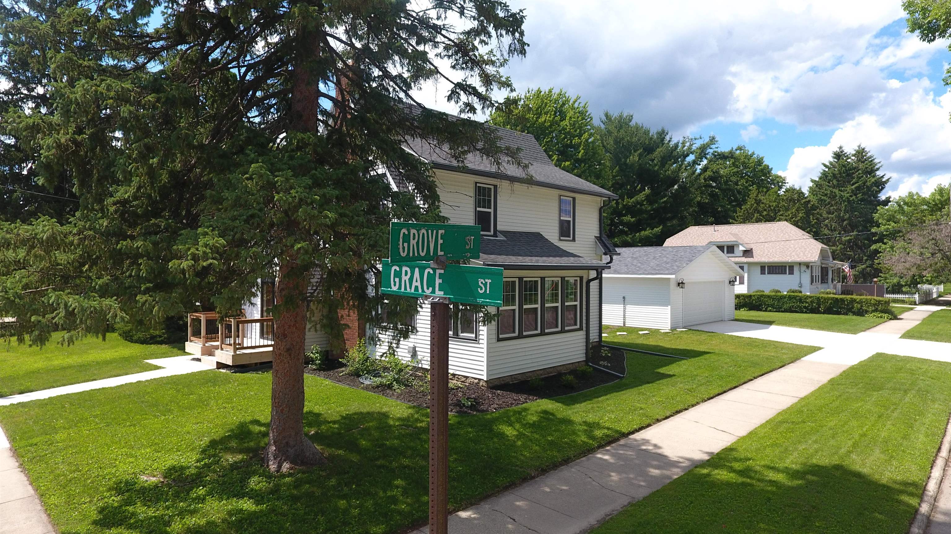 1221 Grace Street Janesville, WI 53545 - Photo 60 of 61