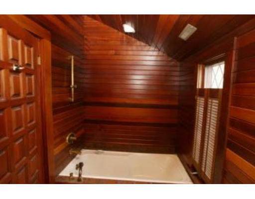 1 Roundy's Hill Marblehead, MA 01945 - Photo 11 of 25