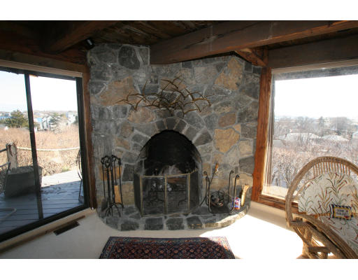 1 Roundy's Hill Marblehead, MA 01945 - Photo 14 of 25