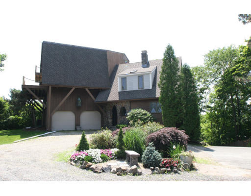 1 Roundy's Hill Marblehead, MA 01945 - Photo 2 of 25