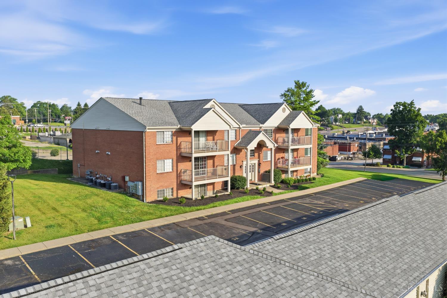 3547 Jessup Road, Unit 1A Cincinnati, OH 45239 - Photo 40 of 46