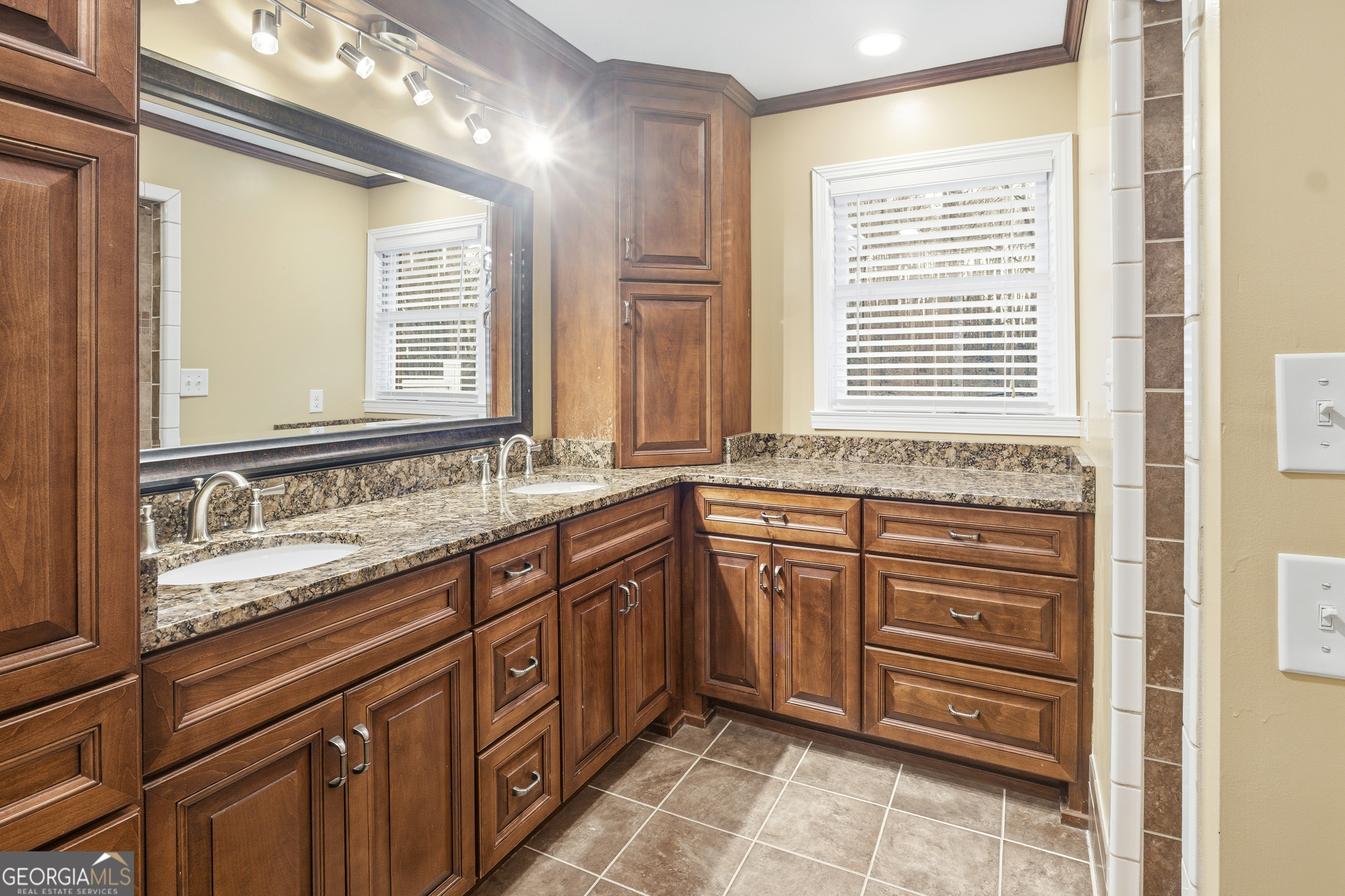 521 John Elliott Road McDonough, GA 30252 - Photo 13 of 35
