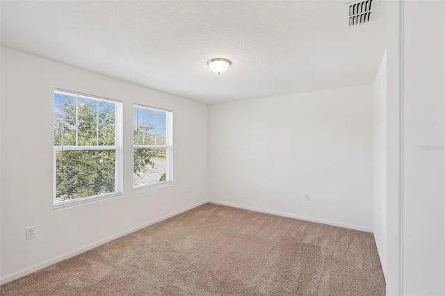 $2,400 | 16505 Cherry Landing Drive, Groveland, FL 34736