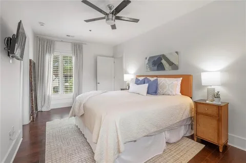 $695,000 | 301 Canton Way, Roswell, GA 30075