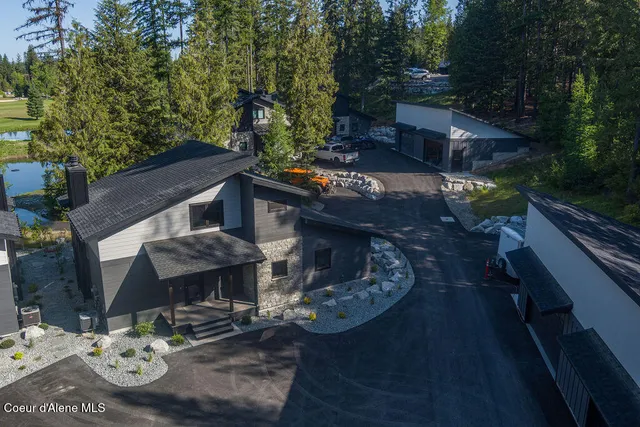 $945,000 | 74 Wedge Court, Priest Lake, ID 83856