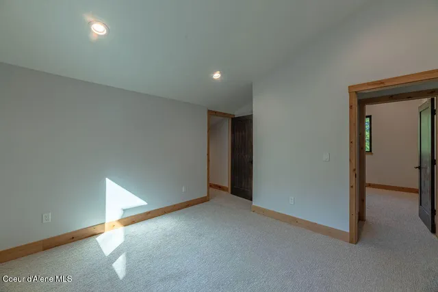 $945,000 | 74 Wedge Court, Priest Lake, ID 83856