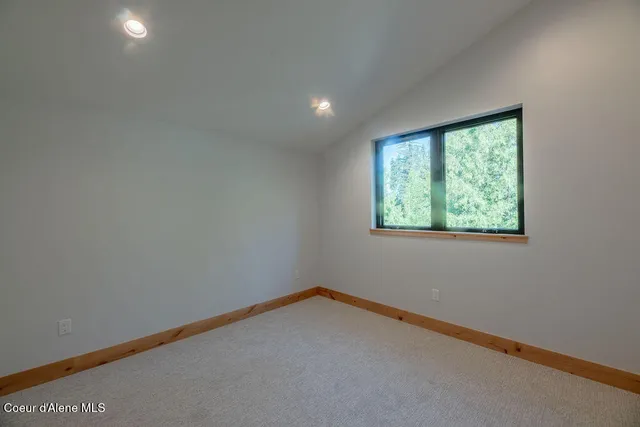 $945,000 | 74 Wedge Court, Priest Lake, ID 83856