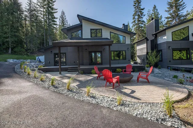 $945,000 | 74 Wedge Court, Priest Lake, ID 83856