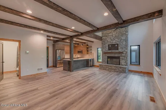 $945,000 | 74 Wedge Court, Priest Lake, ID 83856