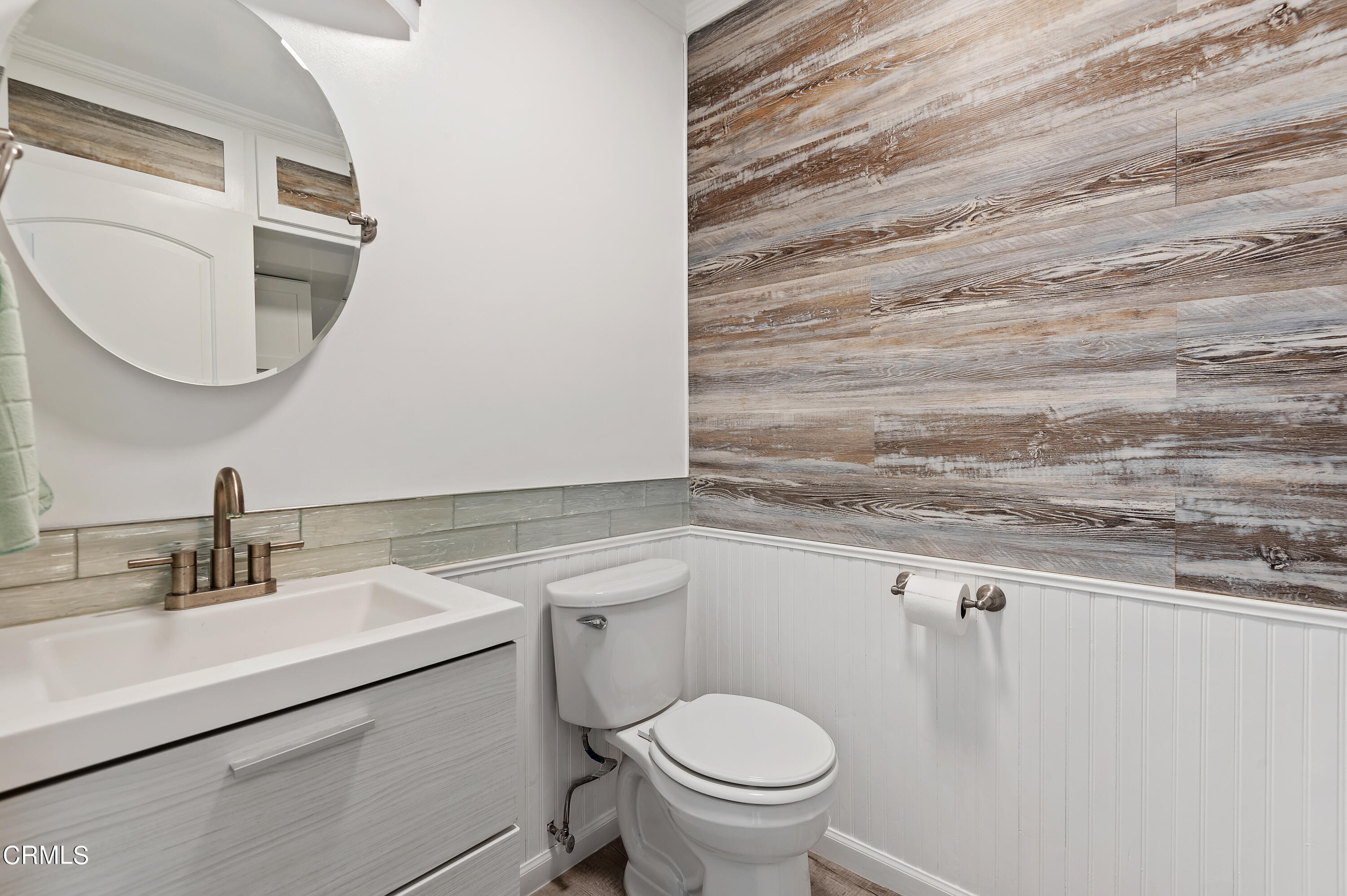 3701 Ketch Avenue, Unit D Oxnard, CA 93035 - Photo 15 of 28 14 - Primary Bathroom