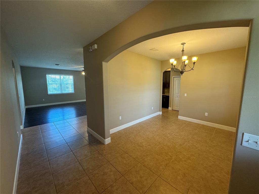 33844 Emerald Pond Loop Leesburg, FL 34788 - Photo 5 of 20