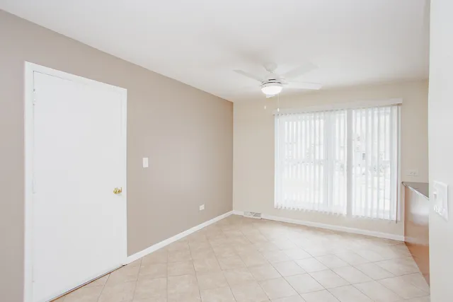 $375,000 | 753 Patton Drive, Buffalo Grove, IL 60089