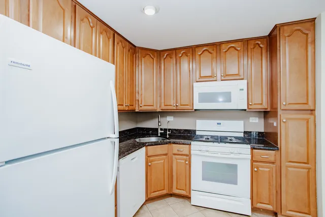 $375,000 | 753 Patton Drive, Buffalo Grove, IL 60089