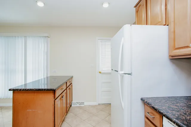 $375,000 | 753 Patton Drive, Buffalo Grove, IL 60089