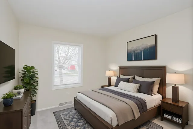 $375,000 | 753 Patton Drive, Buffalo Grove, IL 60089