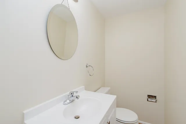 $375,000 | 753 Patton Drive, Buffalo Grove, IL 60089