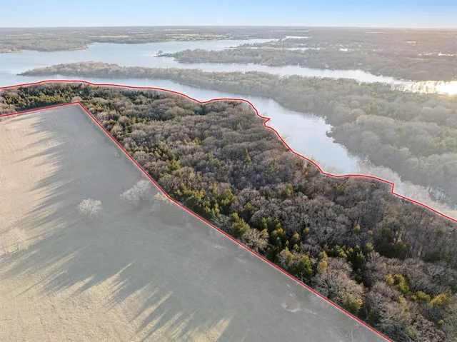 a view of an ocean and beach