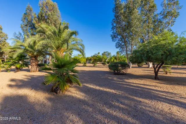 $2,500 | 811 East Eugie Avenue, Phoenix, AZ 85022