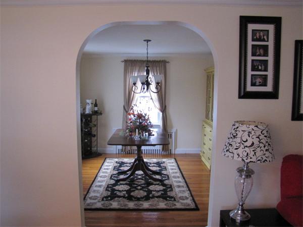 7 Chatham Village Road Worcester, MA 01606 - Photo 6 of 15 Gallery Image 6