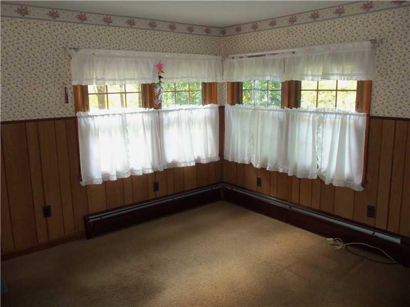 230 River Road Brunswick, ME 04011 - Photo 5 of 20 Dining Room.