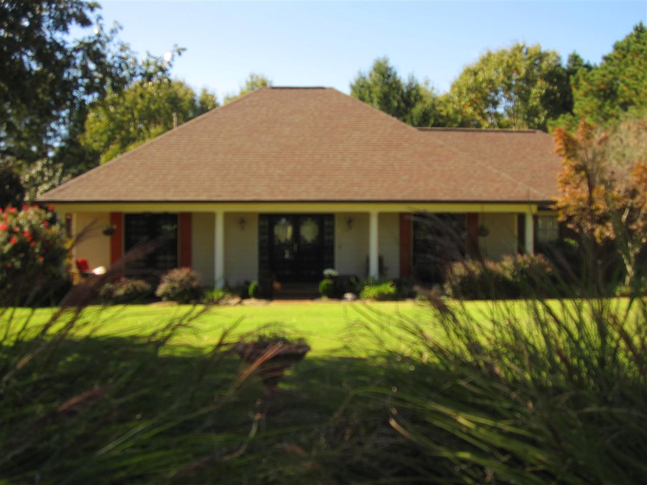 8719 Brunswick Road Millington, TN 38053 - Photo 1 of 25 Gallery Image 1