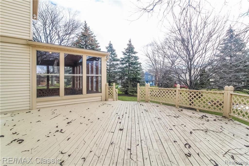 2247 Stonington Lane Rochester, MI 48306 - Photo 25 of 28