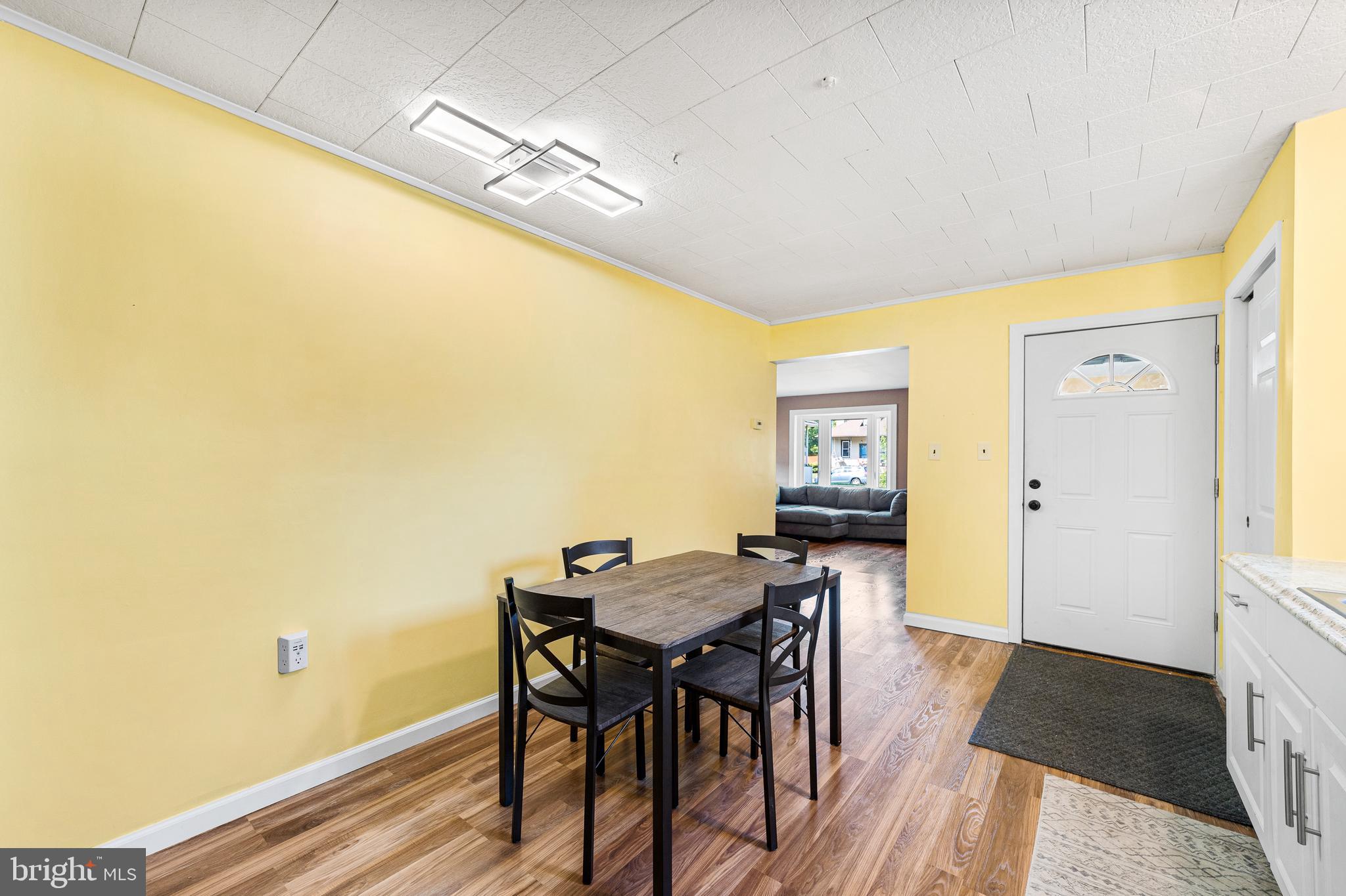 35 South Clinton Avenue Maple Shade, NJ 08052 - Photo 13 of 25 Gallery Image 13
