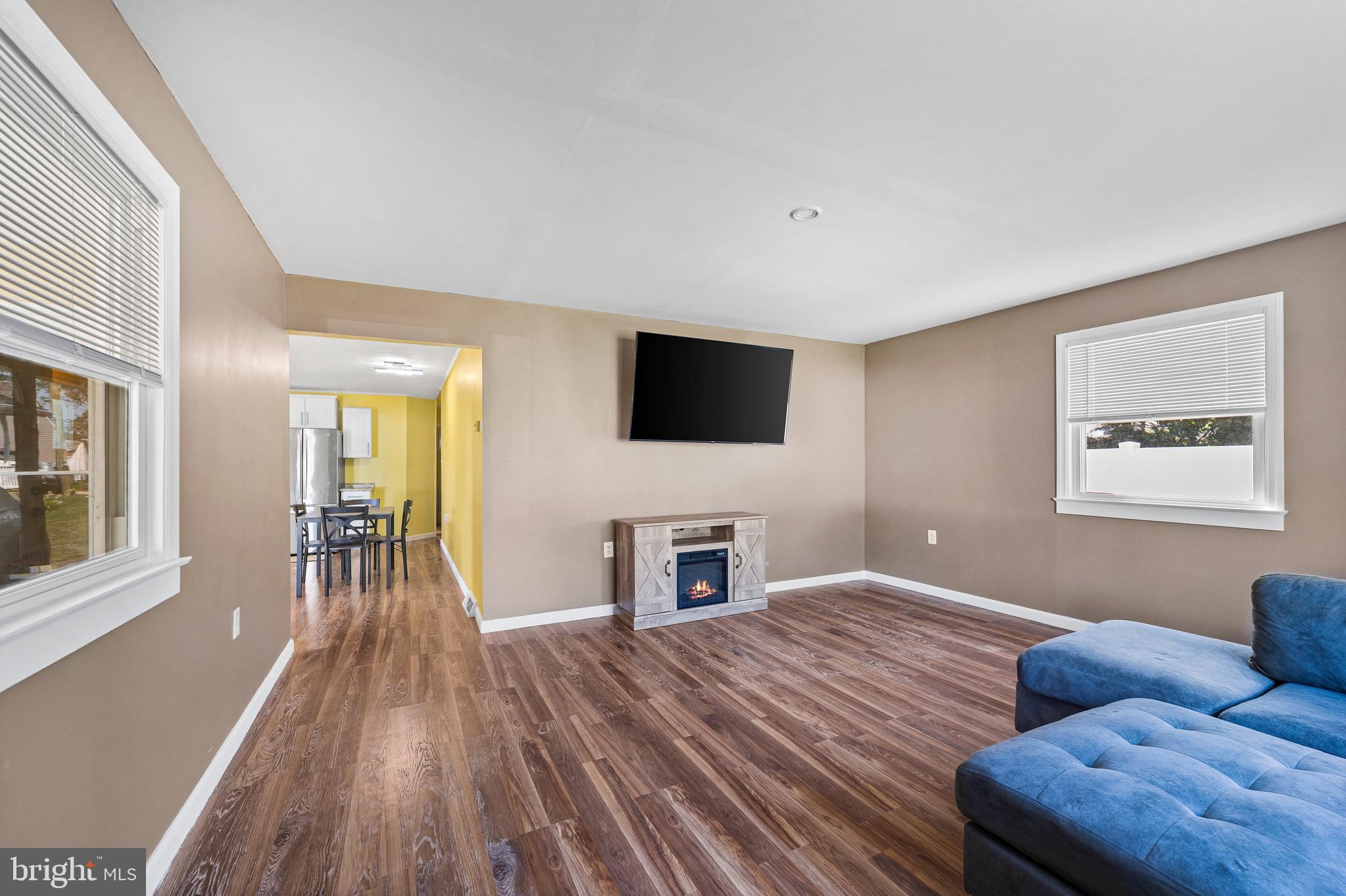 35 South Clinton Avenue Maple Shade, NJ 08052 - Photo 9 of 25 Gallery Image 9