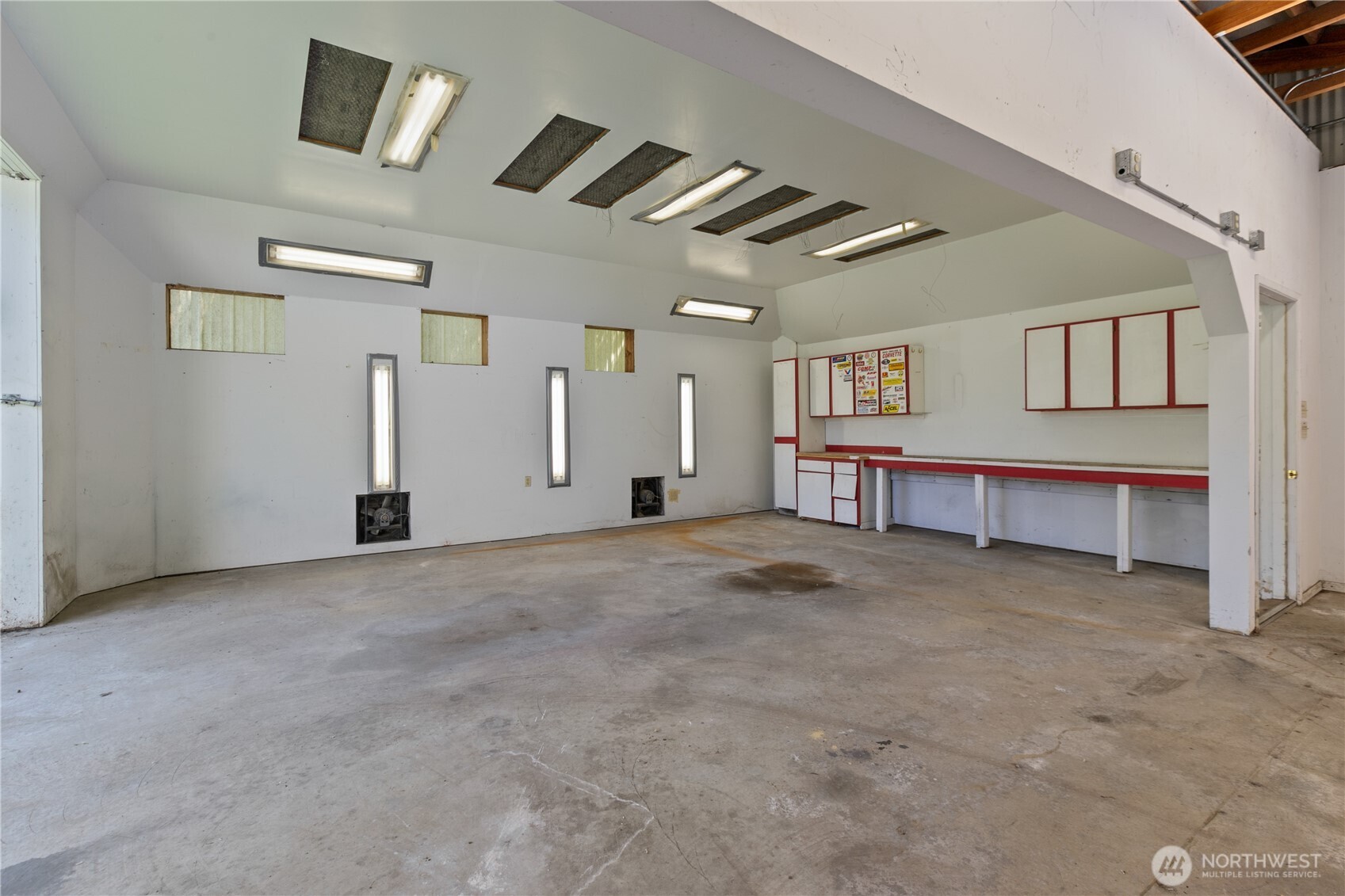 1788 Matz Road Ferndale, WA 98248 - Photo 33 of 40 a view of an empty room