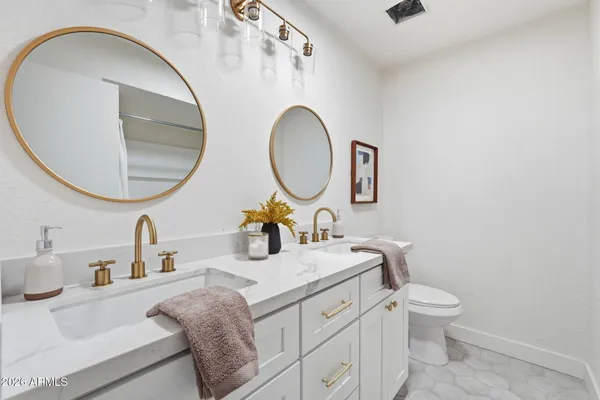 $825,000 | 2442 West Via Rialto Circle, Mesa, AZ 85202