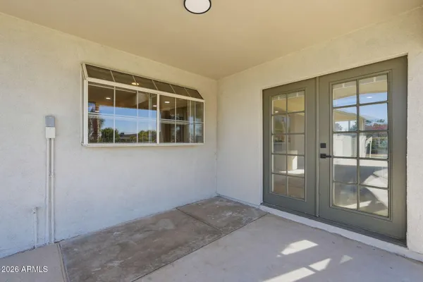 $825,000 | 2442 West Via Rialto Circle, Mesa, AZ 85202