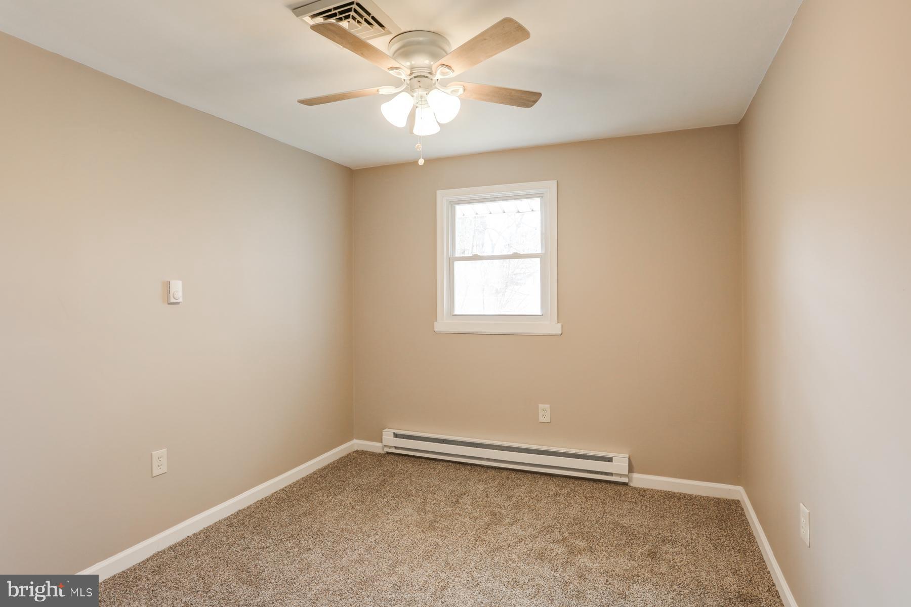 303 Salt Road Enola, PA 17025 - Photo 18 of 27 Gallery Image 18