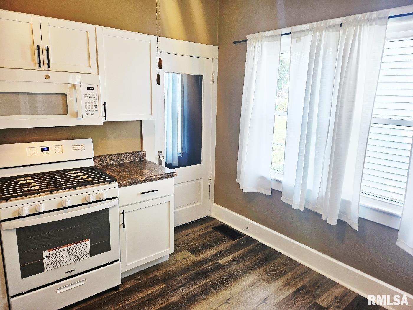 129 South Springfield Street Virden, IL 62690 - Photo 19 of 39