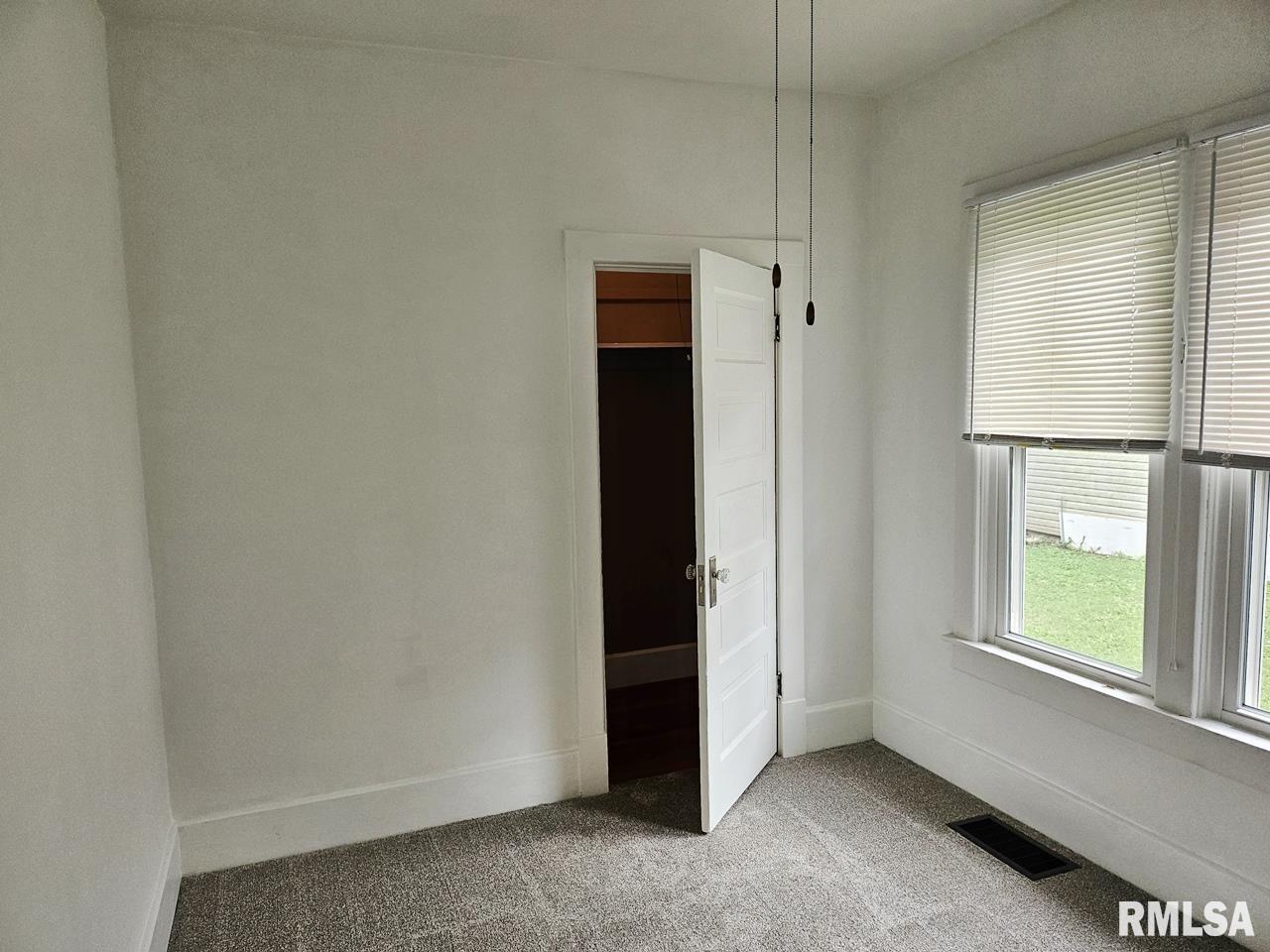 129 South Springfield Street Virden, IL 62690 - Photo 22 of 39