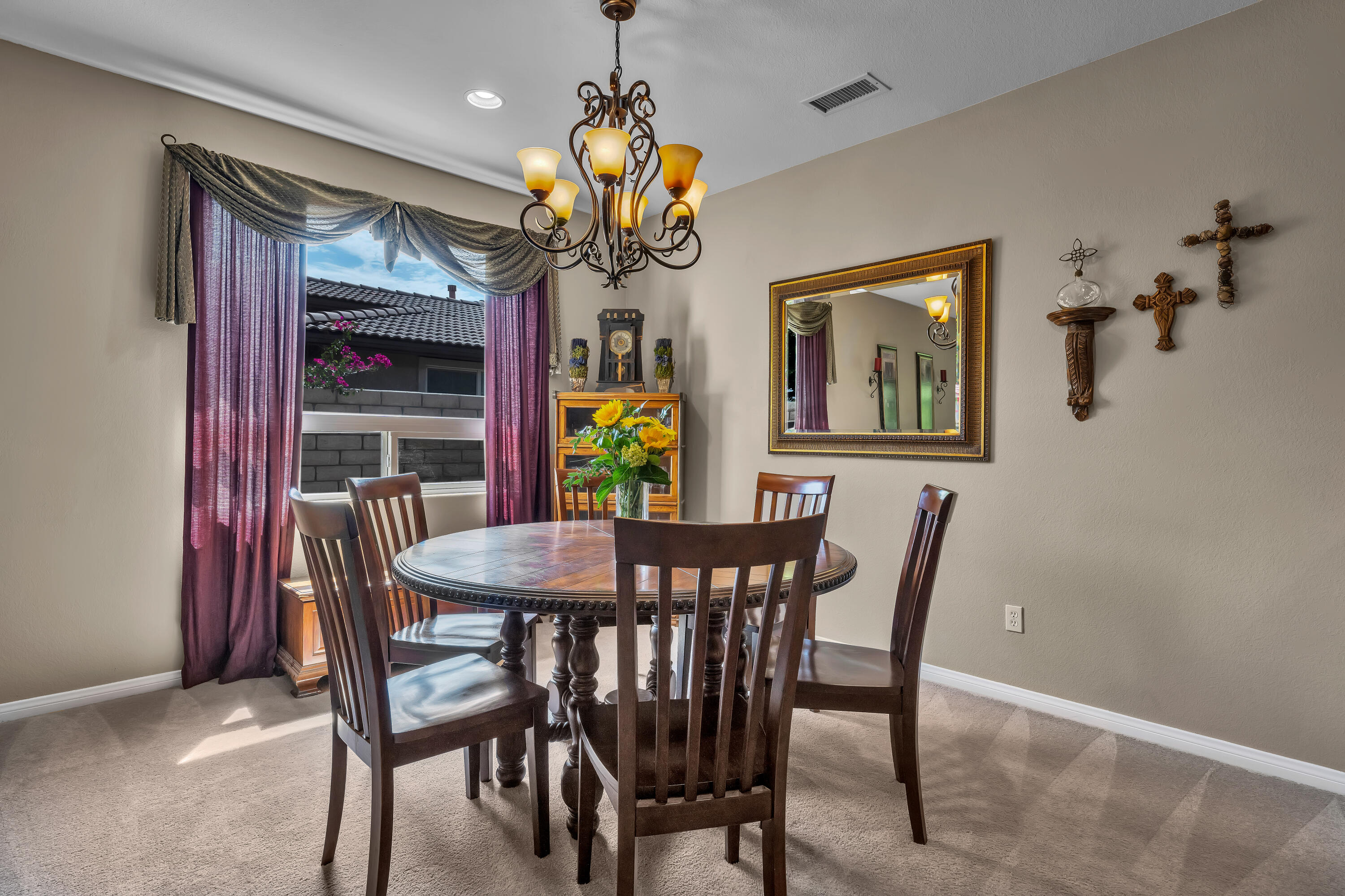 161 Via Siena Rancho Mirage, CA 92270 - Photo 24 of 44 Dining