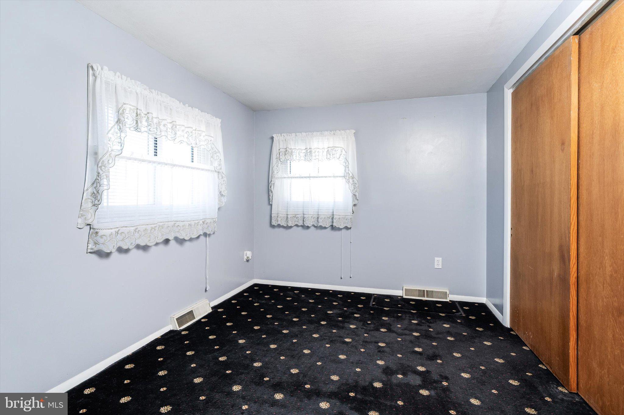 16 Fenway Road Hamilton, NJ 08620 - Photo 18 of 32 a bedroom with bed and a window