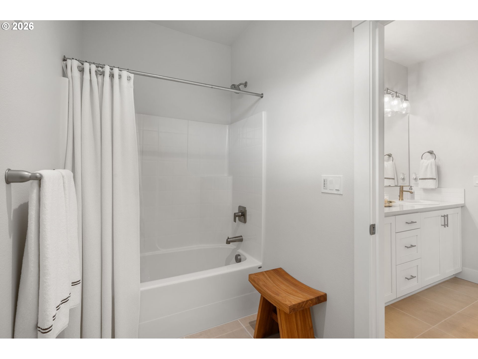 16561 Southwest Botany Bay Lane Portland, OR 97223 - Photo 31 of 48