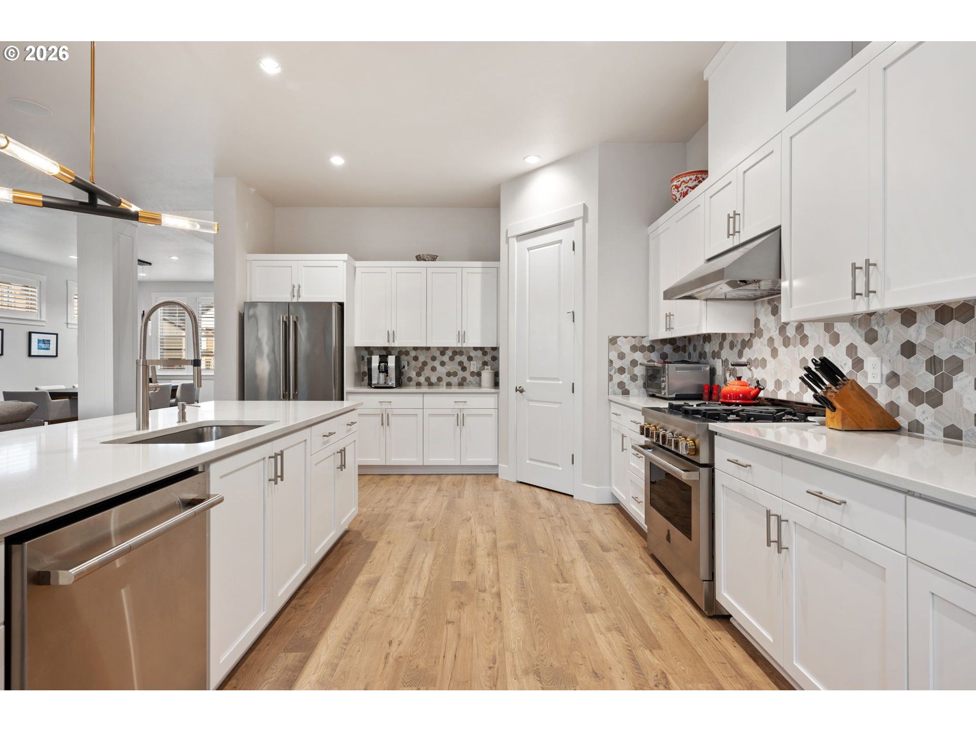 16561 Southwest Botany Bay Lane Portland, OR 97223 - Photo 10 of 48